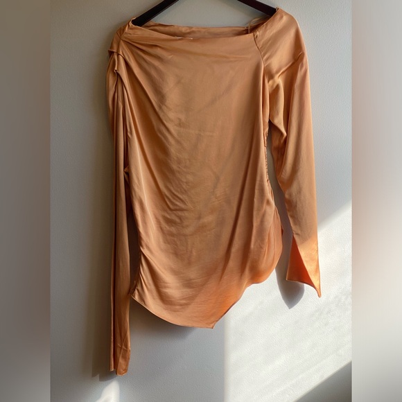 A.L.C Jaime One Shoulder Top Gold Satin Size 14 - Picture 4 of 11